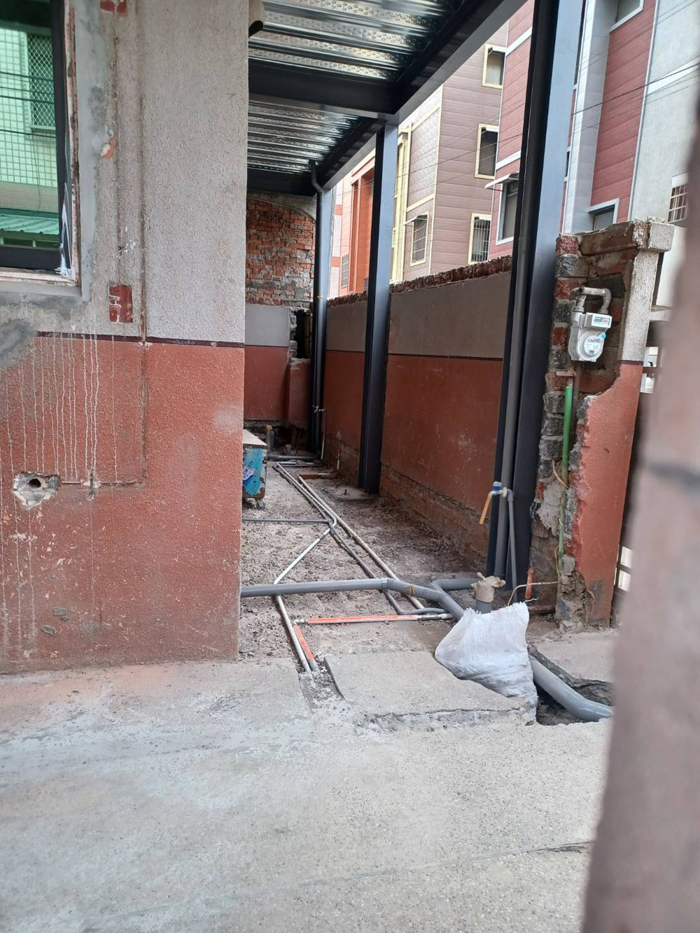 台中門口地坪修繕工程