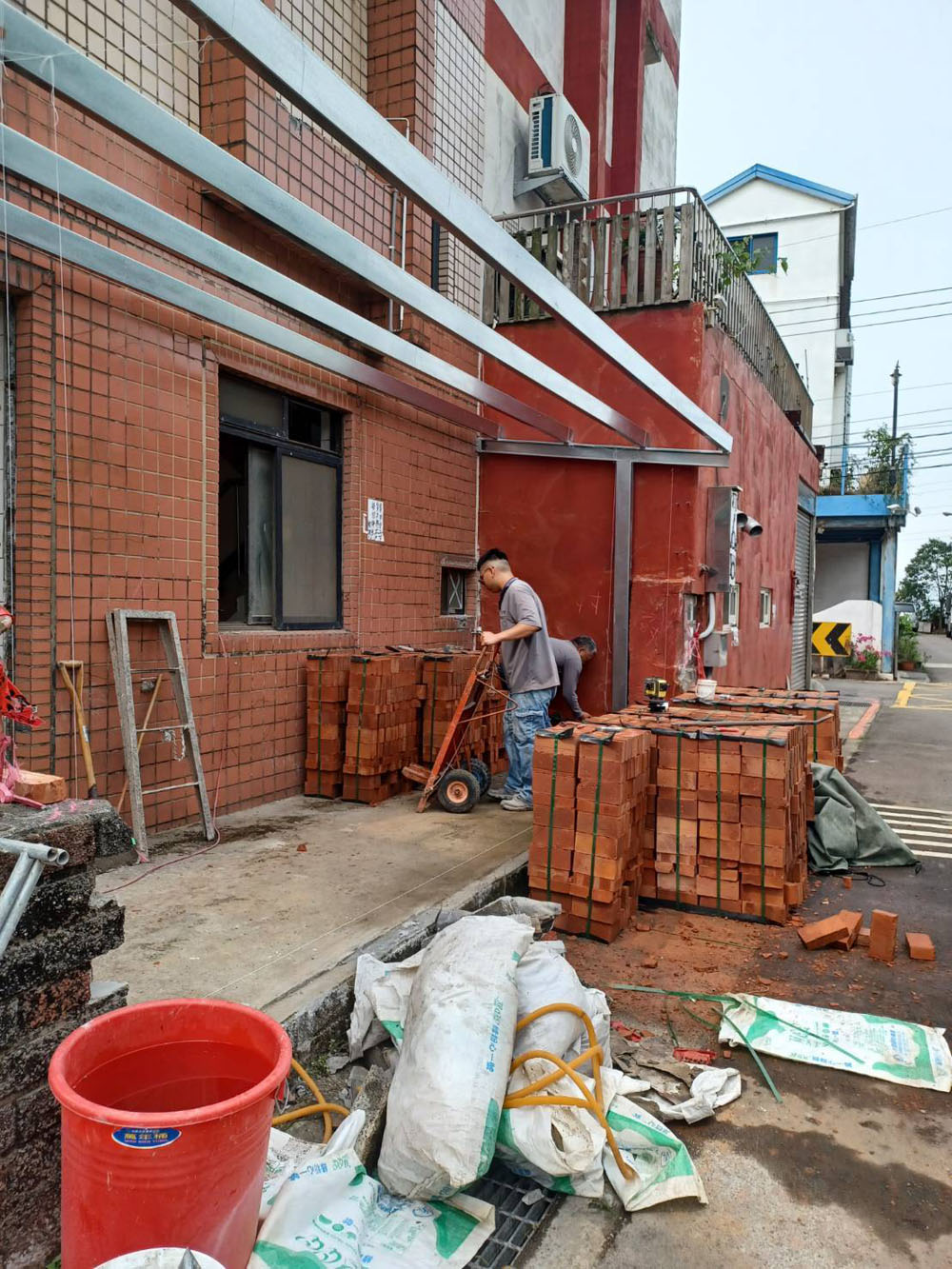 台中房屋增建砌磚施工